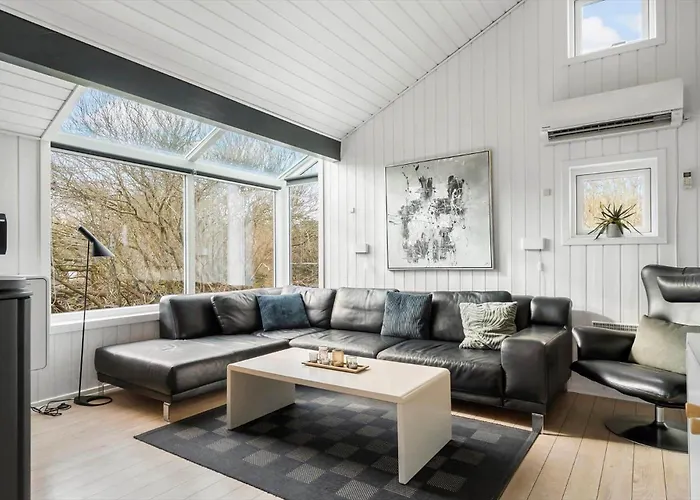 1185-ringkobing-hjelmevej-33 * Søndervig